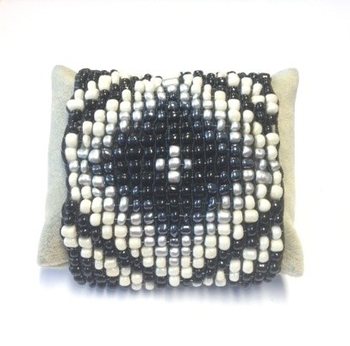 ARMBAND AZTEK ZWART/ CR&Egrave;ME (1st)