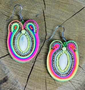 COLORFUL IBIZA LOOK OORBELLEN (1st)