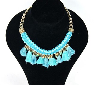 LUXE IBIZA LOOK KETTING BLAUWE KWASTJES (1st)