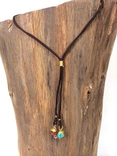 HANDMADE ORIGINALS KETTING MET BLUESTONES ROOD/BRUIN (1st)