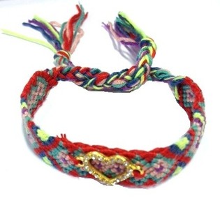 ARMBAND GEVLOCHTEN MULTICOLOR MET STRASS HART (1st)