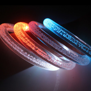 LICHTGEVENDE ARMBANDEN OP KAART (12st.)