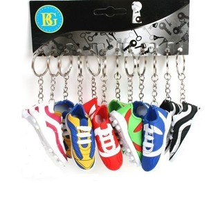 SLEUTELHANGER MET VOETBALSCHOEN (12st.)